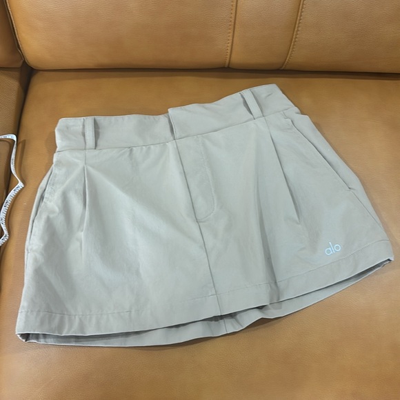 ALO Fun club mini skirt shorts under the skirt) - Picture 4 of 5